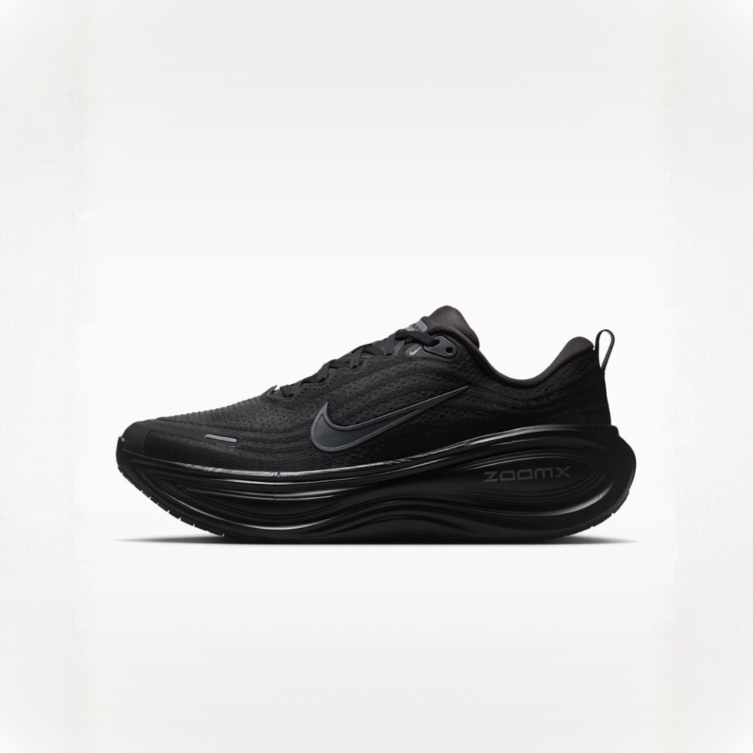 Vomero Plus Black