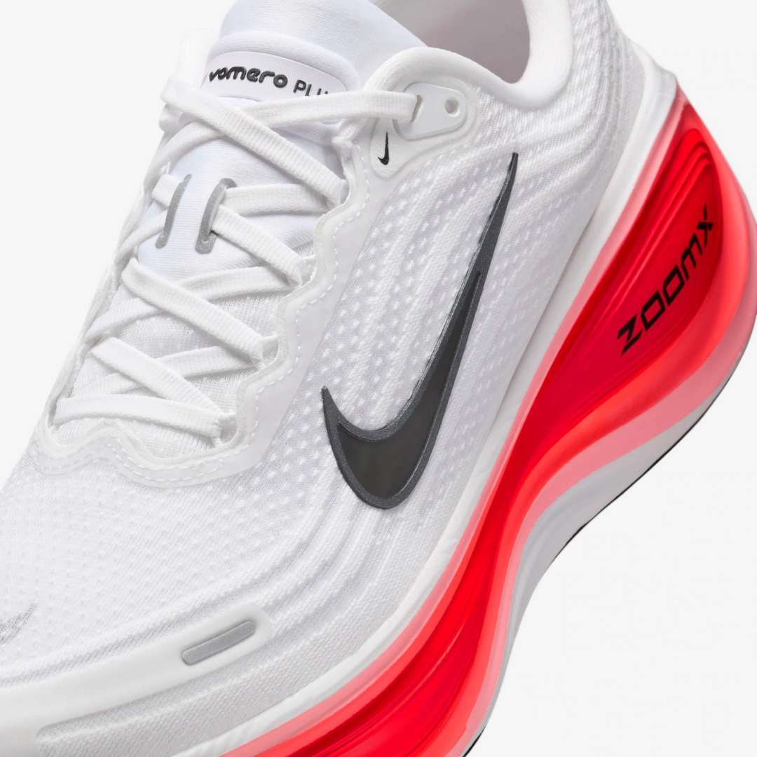 Vomero Plus White Red
